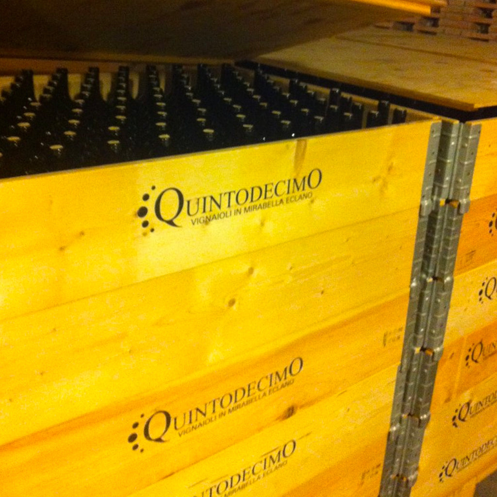 Bottles stored in Quintodecimo wooden wine crates
