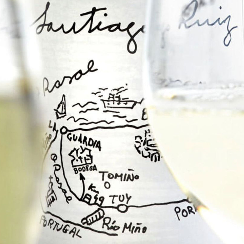 Close-up image of a Santiago Ruiz wine label