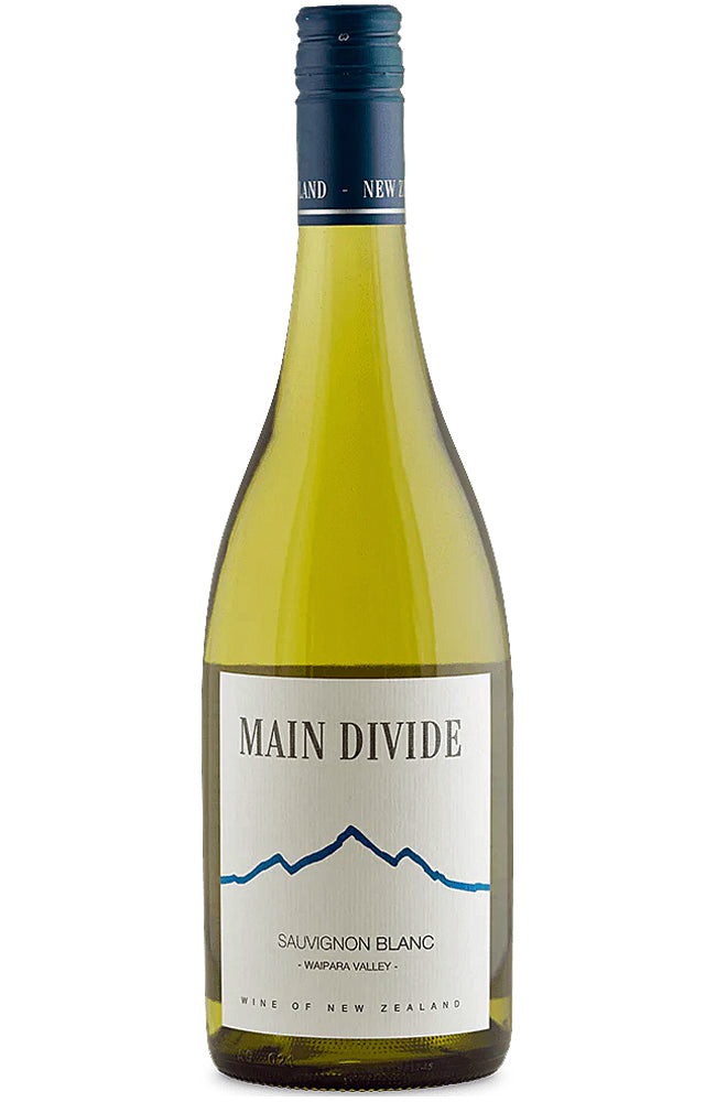 Main Divide North Canterbury Sauvignon Blanc Bottle